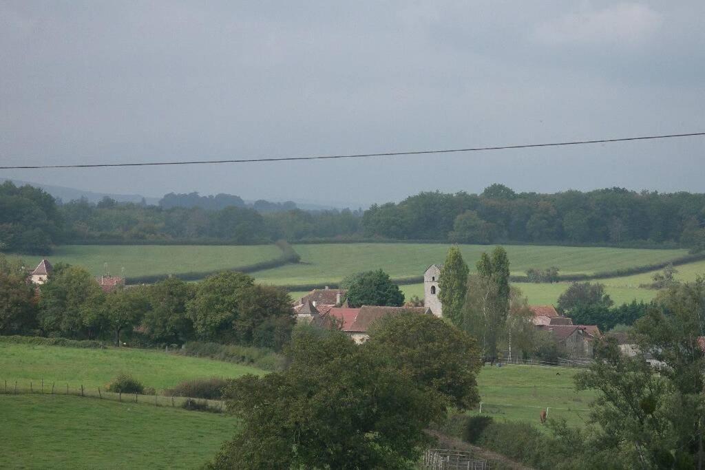 Le Coeur Du Lys Villa Chissey-les-Macon Luaran gambar